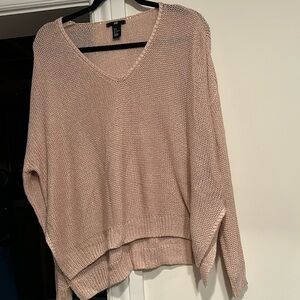 H&M knit sweater in dusty pink colour.